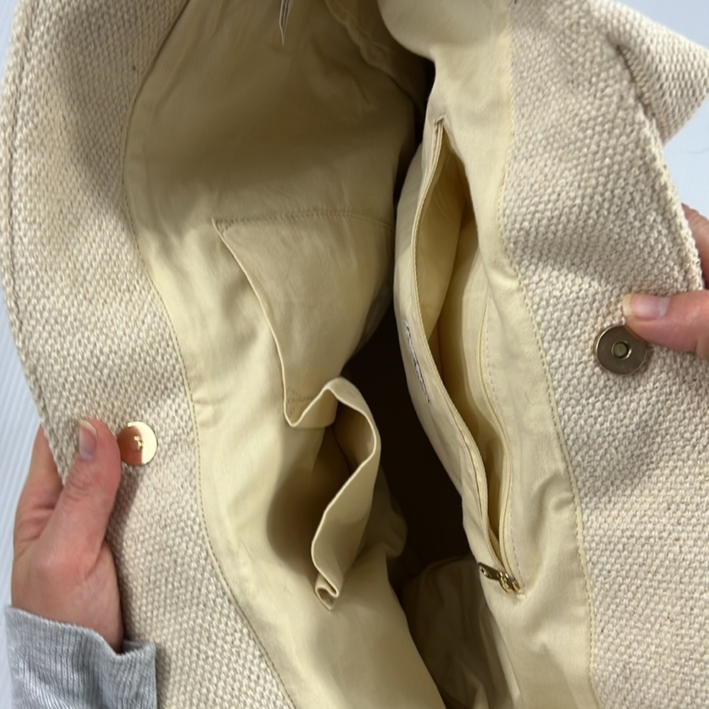57. Women’s Shade & Shore Textured‎ Cream Large Tote - Picture 6 of 6
